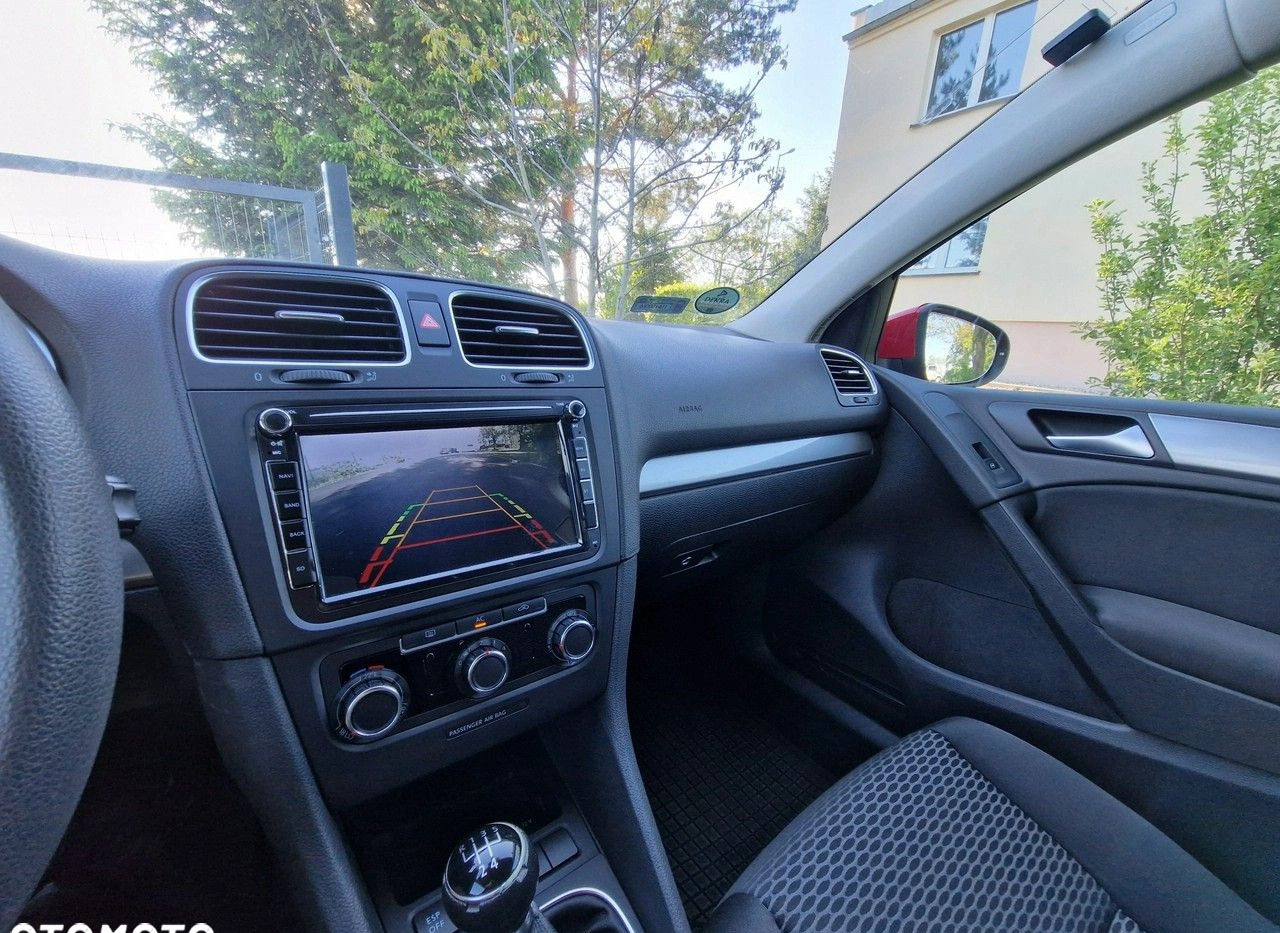 Volkswagen Golf cena 23990 przebieg: 178000, rok produkcji 2009 z Zawadzkie małe 781